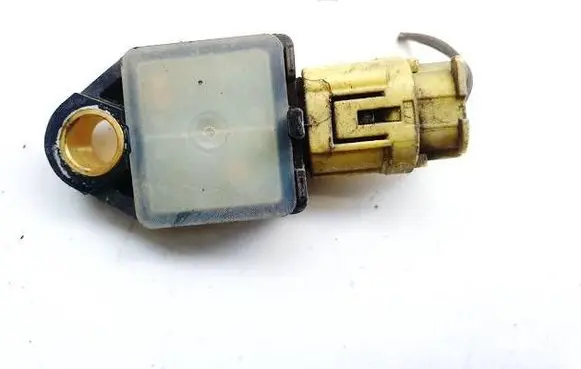 Dodge Caliber Airbag deployment crash/impact sensor P04896061AA