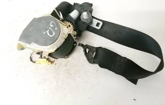 Mercedes-Benz ML W164 Rear seatbelt 