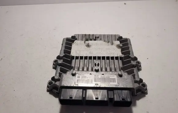 Citroen C4 I Engine control unit/module 9661835880 9655534080 5WS40277L