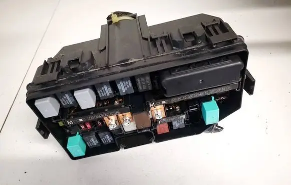 Fuse box set