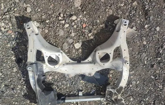 BMW 7 F01 F02 F03 F04 Front subframe 31116796692 31114068617