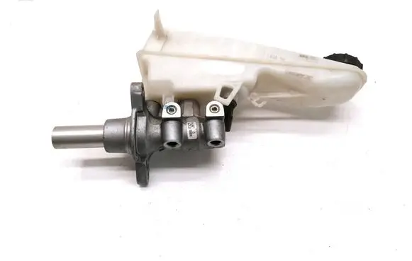 Peugeot 208 Master brake cylinder 9805232280