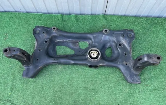 Skoda Octavia Mk4 Front subframe 3Q0199315K