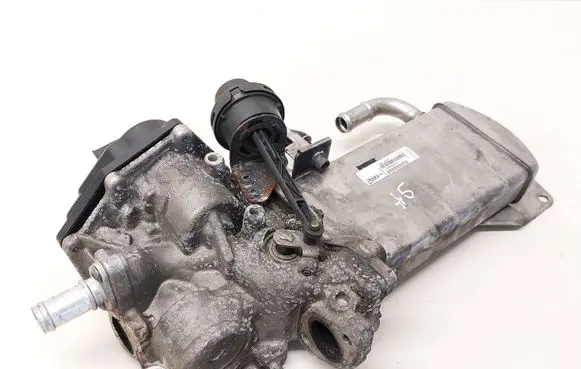 Audi A5 Sportback 8TA EGR valve 03L131512 V290099700 03L131512DN