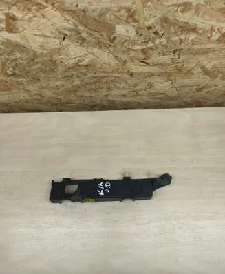 Front bumper mounting bracket