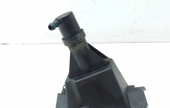 Mercedes-Benz Vito Viano W639 Headlight washer spray nozzle