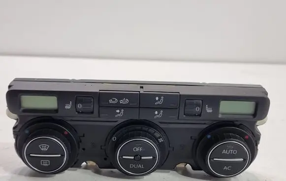 Volkswagen PASSAT B6 Climate control unit 3C0907044DA