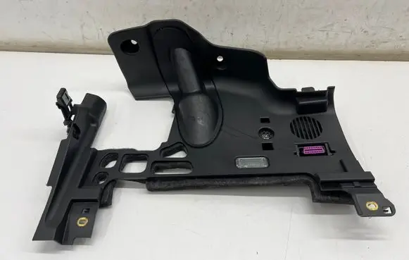 Audi Q8 e-tron Dashboard lower bottom trim panel 4KL863083