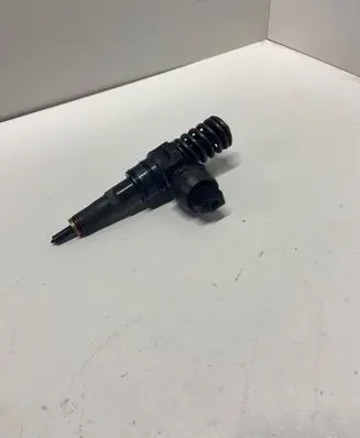 Audi A3 S3 8L Fuel injector 038130073AG