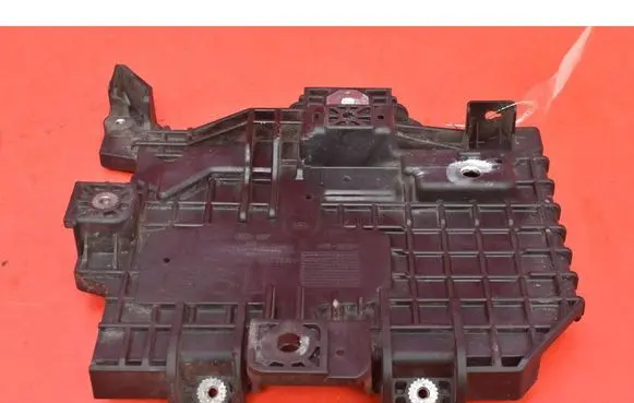Audi Cabriolet B3 8G Battery box tray 37150-H8500