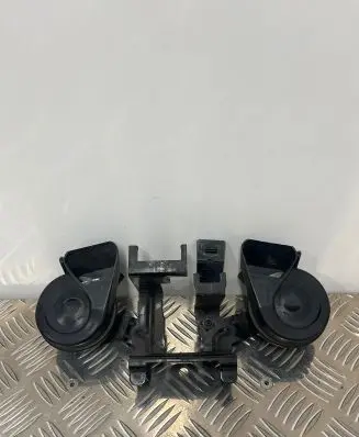 Audi A8 S8 D4 4H Horn signal 4H0853993A 4H0951223