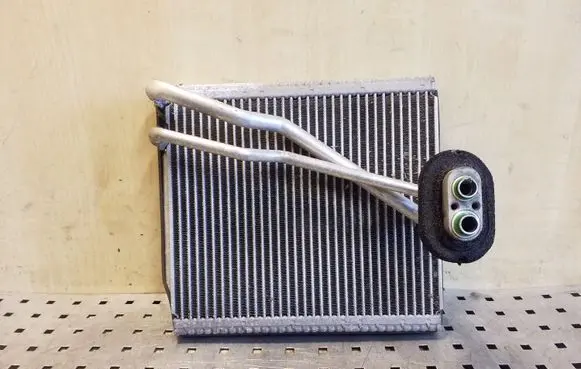 Air conditioning (A/C) radiator (interior)
