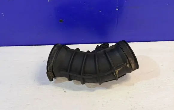 Volvo S60 Air intake hose/pipe 30636854