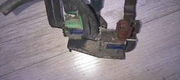 Toyota Corolla E90 Turbo solenoid valve 9091012047 90910-12047