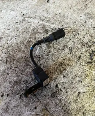Volkswagen Phaeton ABS wheel speed sensor 3D0616575G