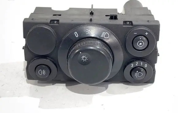 Opel Astra H Other switches/knobs/shifts 13100136