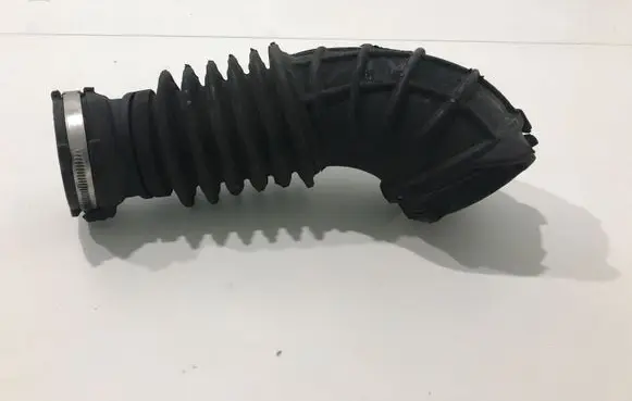 Audi Q5 SQ5 Air intake duct part 06H129629