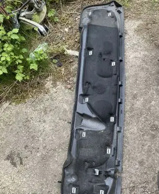 Peugeot Rifter Wiper trim 9816602280