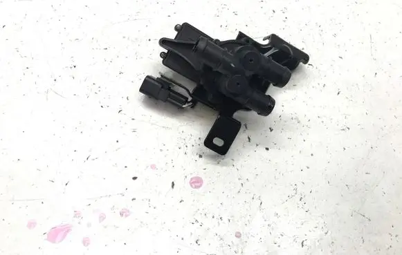 BYD Seal Coolant heater control valve EM2E-8101940