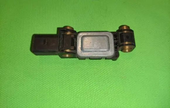 Audi A4 S4 B6 8E 8H Airbag deployment crash/impact sensor 8E0959643A