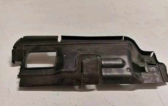Volvo S60 Other engine bay part 31323499