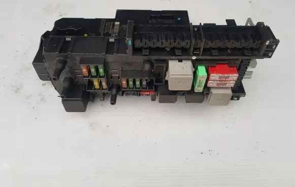 Mercedes-Benz E A207 SAM control unit 2129000023
