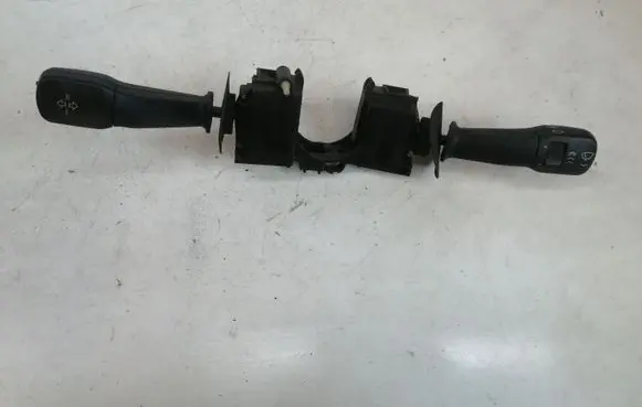 BMW 5 E39 Indicator stalk 8352014 835201