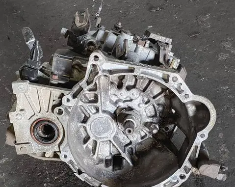 KIA Ceed Manual 5 speed gearbox R71773