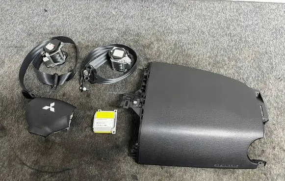Mitsubishi Colt CZ3 Airbag set 