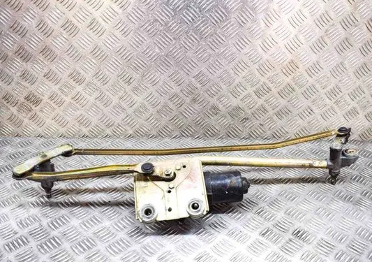 Front wiper linkage and motor