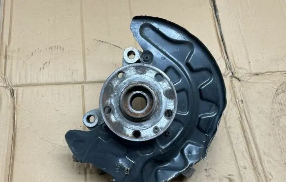 Skoda Octavia Mk3 (5E) Front wheel hub 500400053CE 4FLF0Ss