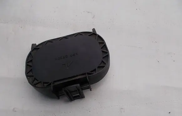 BMW 3 E46 Headlight/headlamp dust cover 1234567