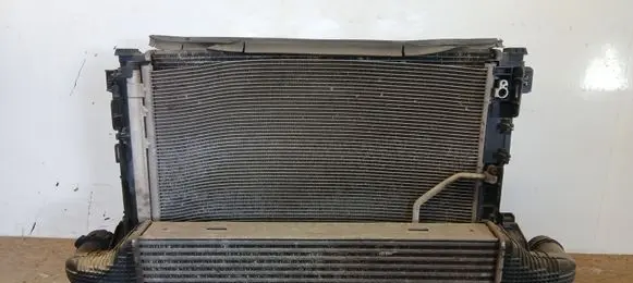 Mercedes-Benz E W212 Radiator set A2045000493 2045000200 2045001055