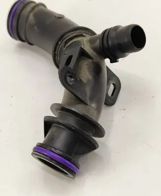 Peugeot 5008 II Engine coolant pipe/hose Z12002107