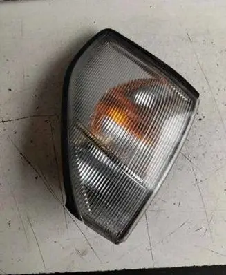 Toyota Land Cruiser (HDJ90) Front fog light