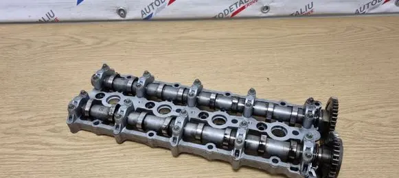 BMW 5 F10 F11 Camshaft 8570145