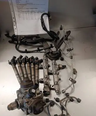 Audi A6 Allroad C7 Fuel injection system set 059130755CB 0445010677