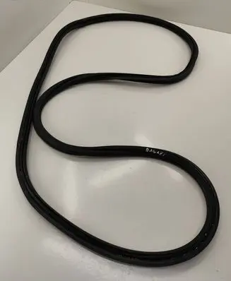 Peugeot 5008 II Trunk rubber seal (body) 