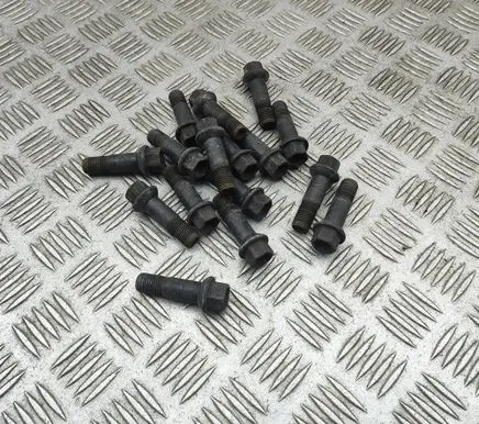 Mercedes-Benz EQB Nuts/bolts A0009901807