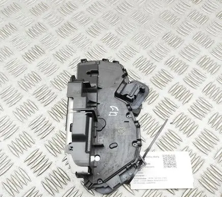 Audi Q4 e-tron Rear door lock 5TA839016T