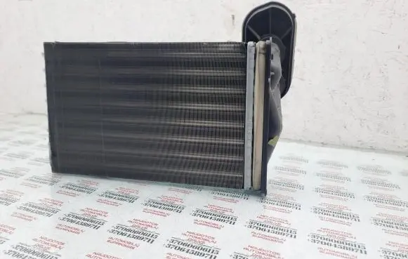 Volkswagen Golf IV Heater blower radiator 1J1819031A