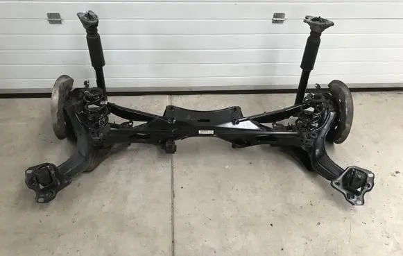 BMW 1 F40 Rear suspension assembly kit set 6883011 883011040