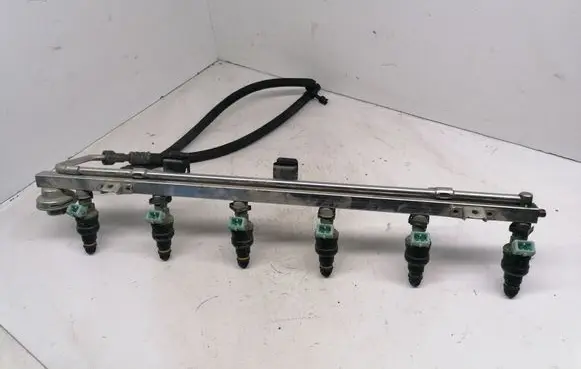 BMW 5 E39 Fuel main line pipe 0280150415