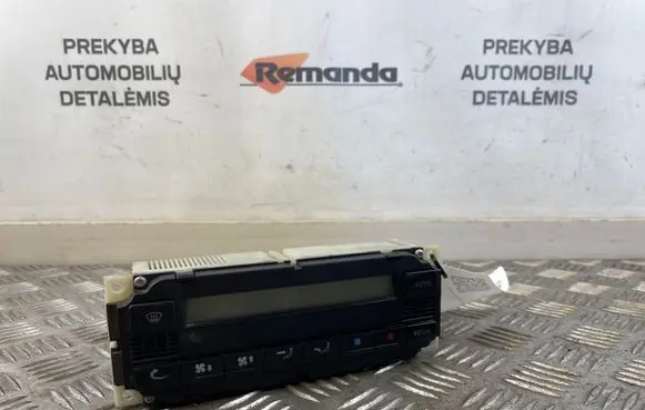 Volkswagen PASSAT B5 Climate control unit 5HB00761702