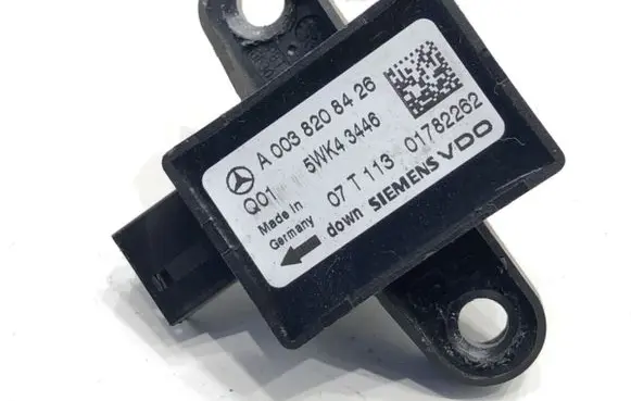 Mercedes-Benz GL X164 Airbag deployment crash/impact sensor A0038208426