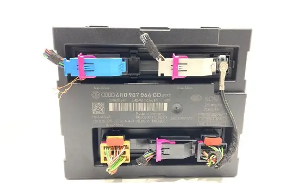 Audi A8 S8 D4 4H Central body control module 4H0907064GD