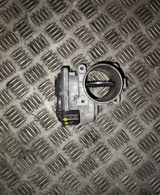 Hyundai Tucson TL Throttle valve 351002F600