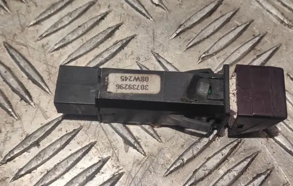 Volvo XC60 Hazard light switch 30739296