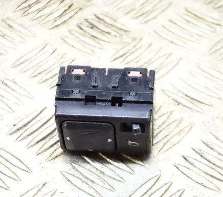 Infiniti FX Wing mirror switch