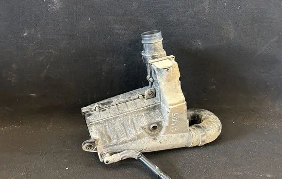 Skoda Superb B6 (3T) Air intake hose/pipe 1k0129618